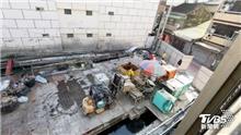 台南建案「地基掏空」11戶傾斜　建商：要告來告不補貼租金