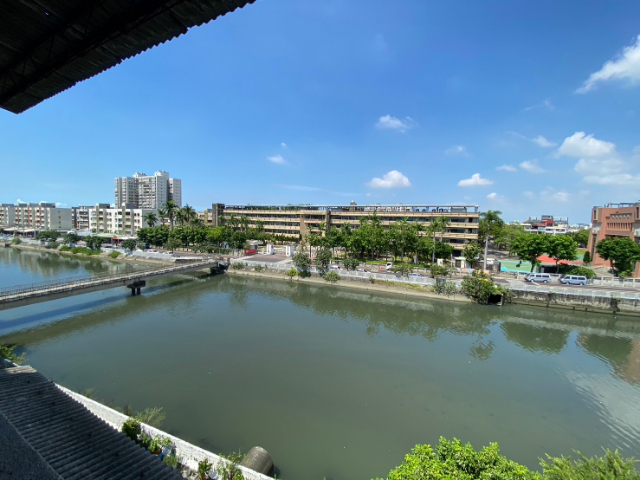 永華國小芳鄰河景亮三房,台南市南區中華南路二段