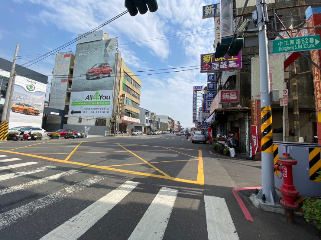 六甲頂北外環商圈大店住,台南市永康區中正南路