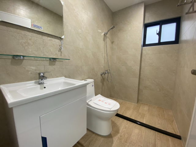 建興學區稀有面寬車墅,台南市中西區大同路一段