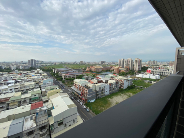 最愛海佃美View全新三房平車,台南市安南區安富二街