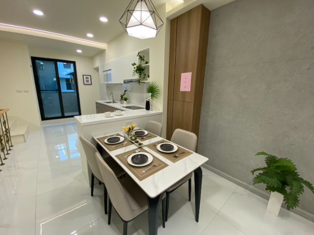 崇善仁和有整理車墅,台南市東區崇善十一街