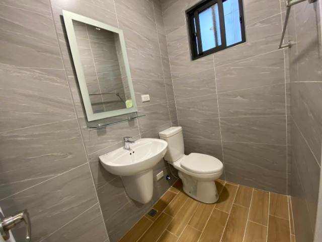 崇善仁和有整理車墅,台南市東區崇善十一街