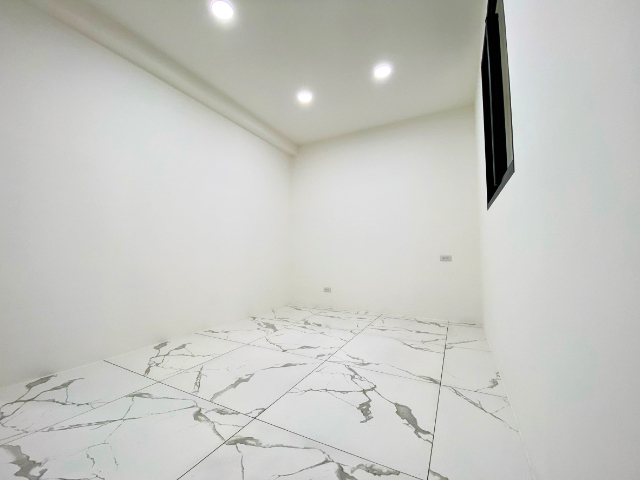 金華新都整新車墅,台南市南區新都路