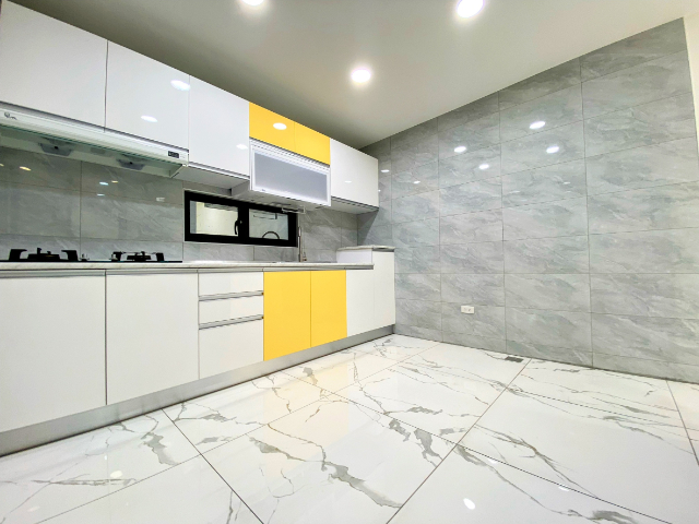 金華新都整新車墅,台南市南區新都路