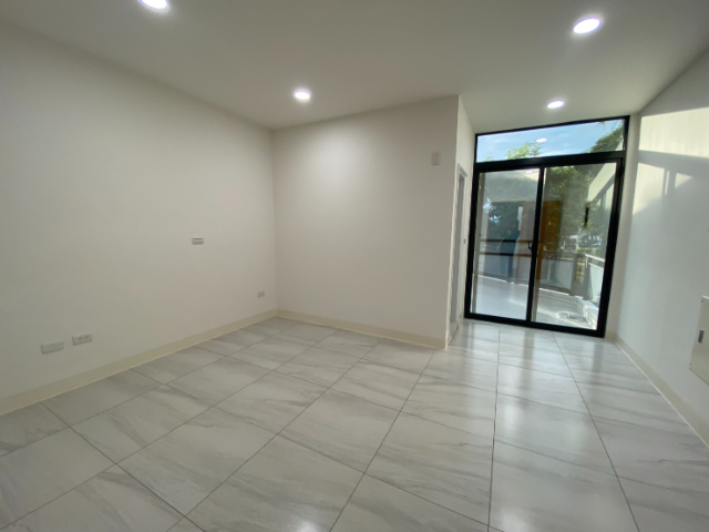 體育公園芳鄰精美車墅,台南市南區大同路二段４８２巷