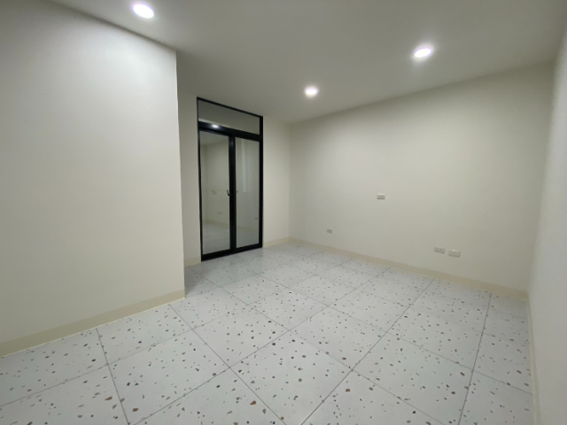 體育公園芳鄰精美車墅,台南市南區大同路二段４８２巷