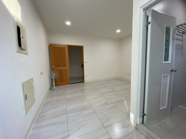 體育公園芳鄰精美車墅,台南市南區大同路二段４８２巷