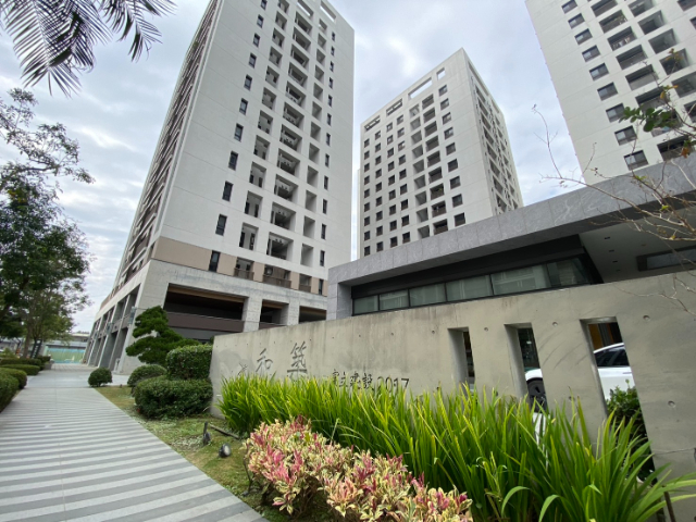 南副都心菁華和築三房平車,台南市東區崇賢三路