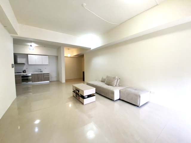 南副都心菁華和築三房平車,台南市東區崇賢三路