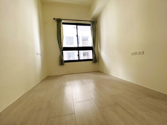 南副都心菁華和築三房平車,台南市東區崇賢三路