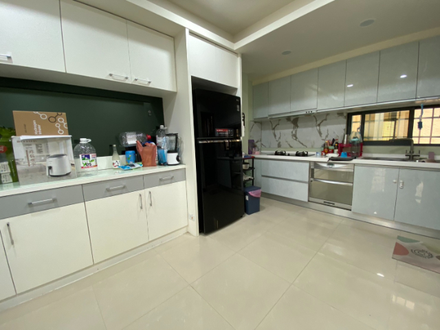 西勢國小芳鄰面寬美車墅,台南市永康區西勢路