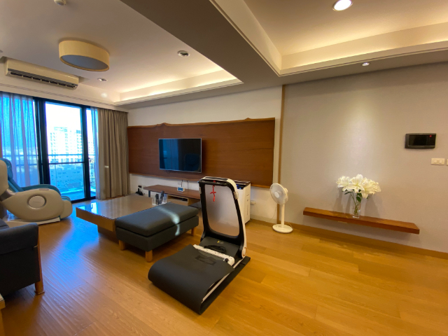 最愛峰雲會三房平車,台南市東區仁和路