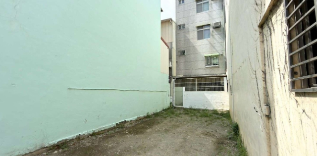 水萍塭公園芳鄰小資建地,台南市南區金華路二段