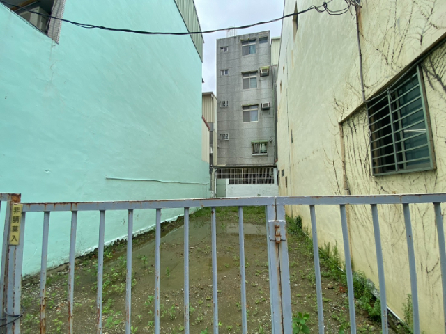 水萍塭公園芳鄰小資建地,台南市南區金華路二段